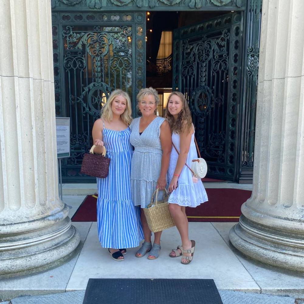 Meet your Posher, Kathy